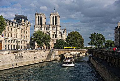 《守望先锋2》新辅助英雄“生命编织者”透露